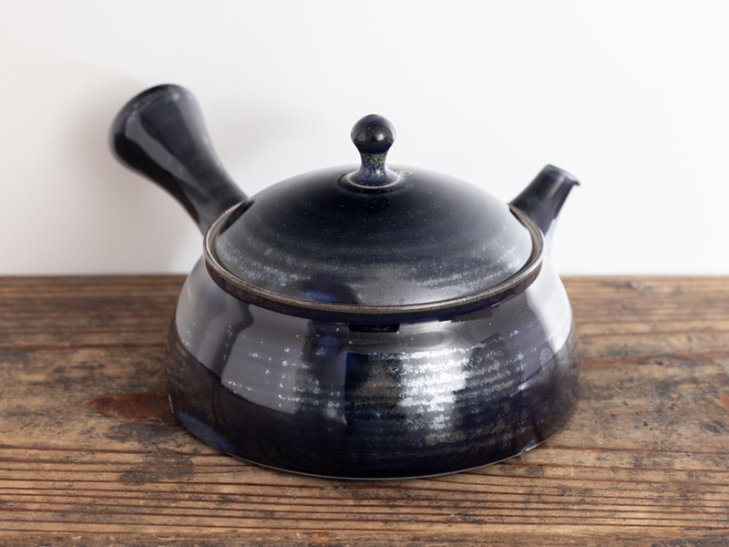 Tokoname-yaki kyûsu teapot by Yagi Nobuki 220 ml Tokoname-yaki kyûsu teapot by Yagi Nobuki 220 ml