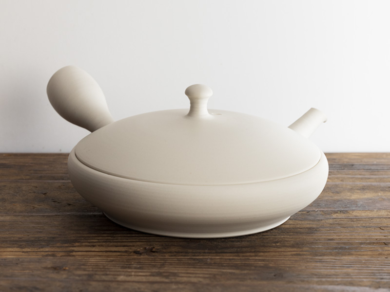 Tokoname-yaki kyusu teapot by Maekawa Junzô 100 ml Tokoname-yaki kyusu teapot by Maekawa Junzô 100 ml