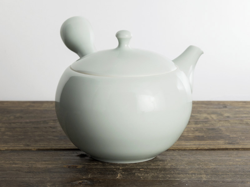 Tokoname-yaki kyusu teapot by Maekawa Junzô 210 ml Tokoname-yaki kyusu teapot by Maekawa Junzô 210 ml
