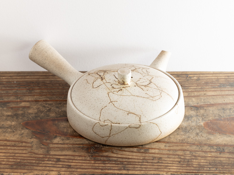 Tokoname-yaki Kyûsu teapot, by Itô Seiji, 80 ml Tokoname-yaki Kyûsu teapot, by Itô Seiji, 80 ml
