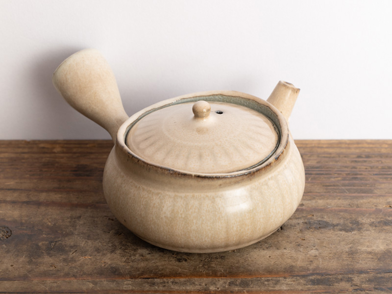 Kyûsu teapot by Nakao Munehiro 110 ml Kyûsu teapot by Nakao Munehiro 110 ml