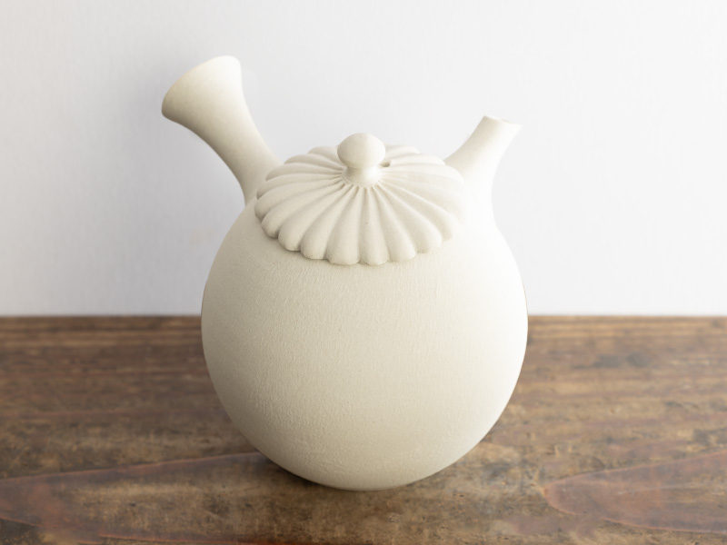 Tokoname-yaki kyûsu teapot by Tsuzuki Yutaka 170 ml Tokoname-yaki kyûsu teapot by Tsuzuki Yutaka 170 ml