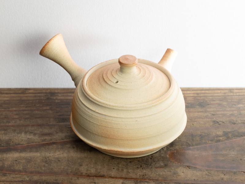 Kyûsu teapot by Hattori Takayoshi 140 ml Kyûsu teapot by Hattori Takayoshi 140 ml
