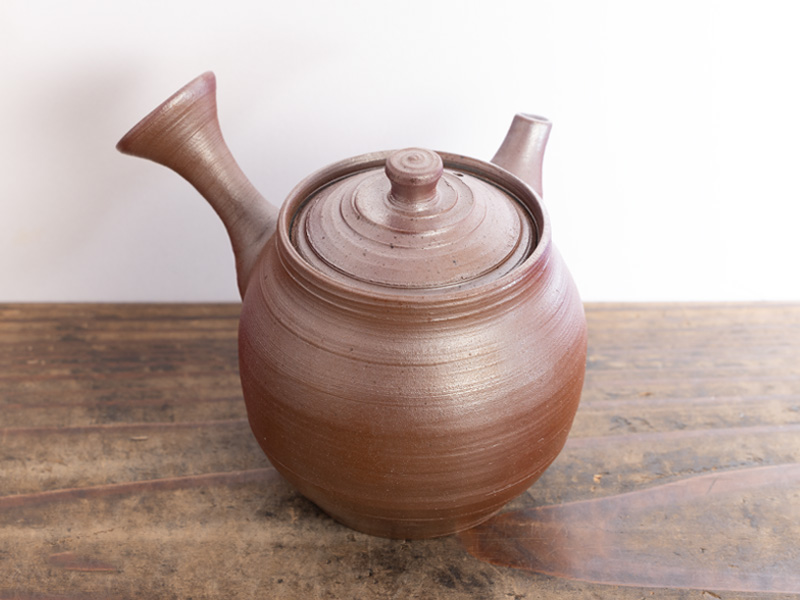 Kyûsu teapot by Hattori Takayoshi 180 ml Kyûsu teapot by Hattori Takayoshi 180 ml