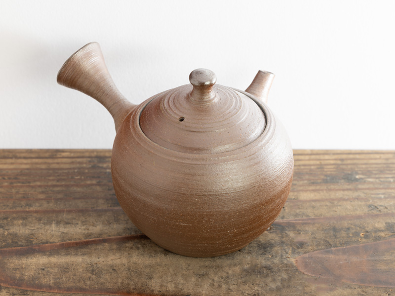 Kyûsu teapot by Hattori Takayoshi 170 ml Kyûsu teapot by Hattori Takayoshi 170 ml