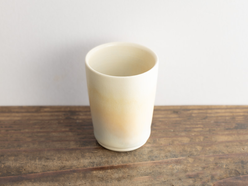 Tea cup from Tokoname by Miyoshi Shiori 50 ml Tea cup from Tokoname by Miyoshi Shiori 50 ml