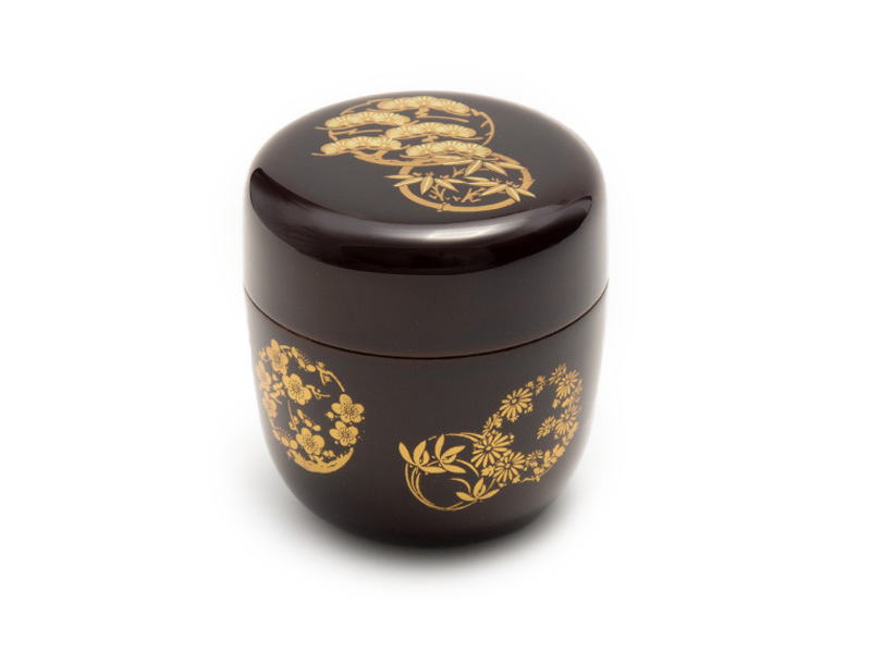 Natsume, brown lacquerware tea caddy for matcha. Flowers. Natsume, brown lacquerware tea caddy for matcha. Flowers.
