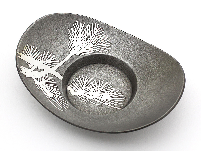 Oval tin saucer Oval tin saucer