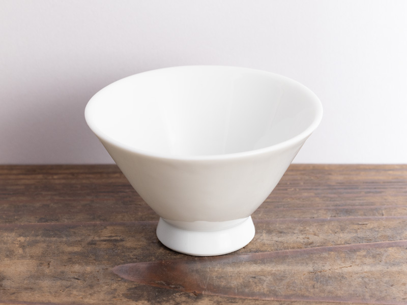 White porcelain cup, 85 ml White porcelain cup, 85 ml
