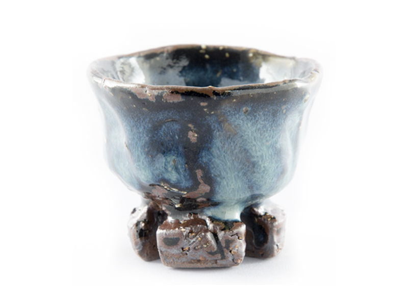 Hagi-yaki blue cup by Yamane Seigan, 110 ml (3.7 oz) Hagi-yaki blue cup by Yamane Seigan, 110 ml (3.7 oz)