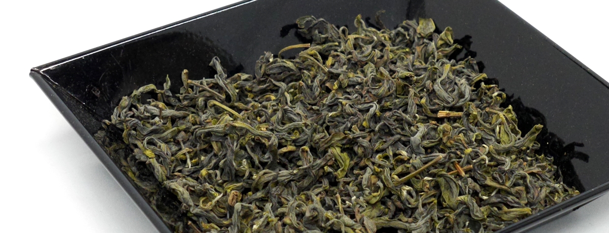Japanese oolong tea
